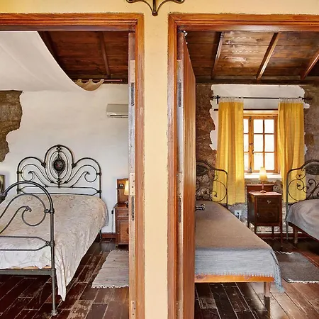 Rural House Pepita Flores 2 Nights Дерев'яний котедж *